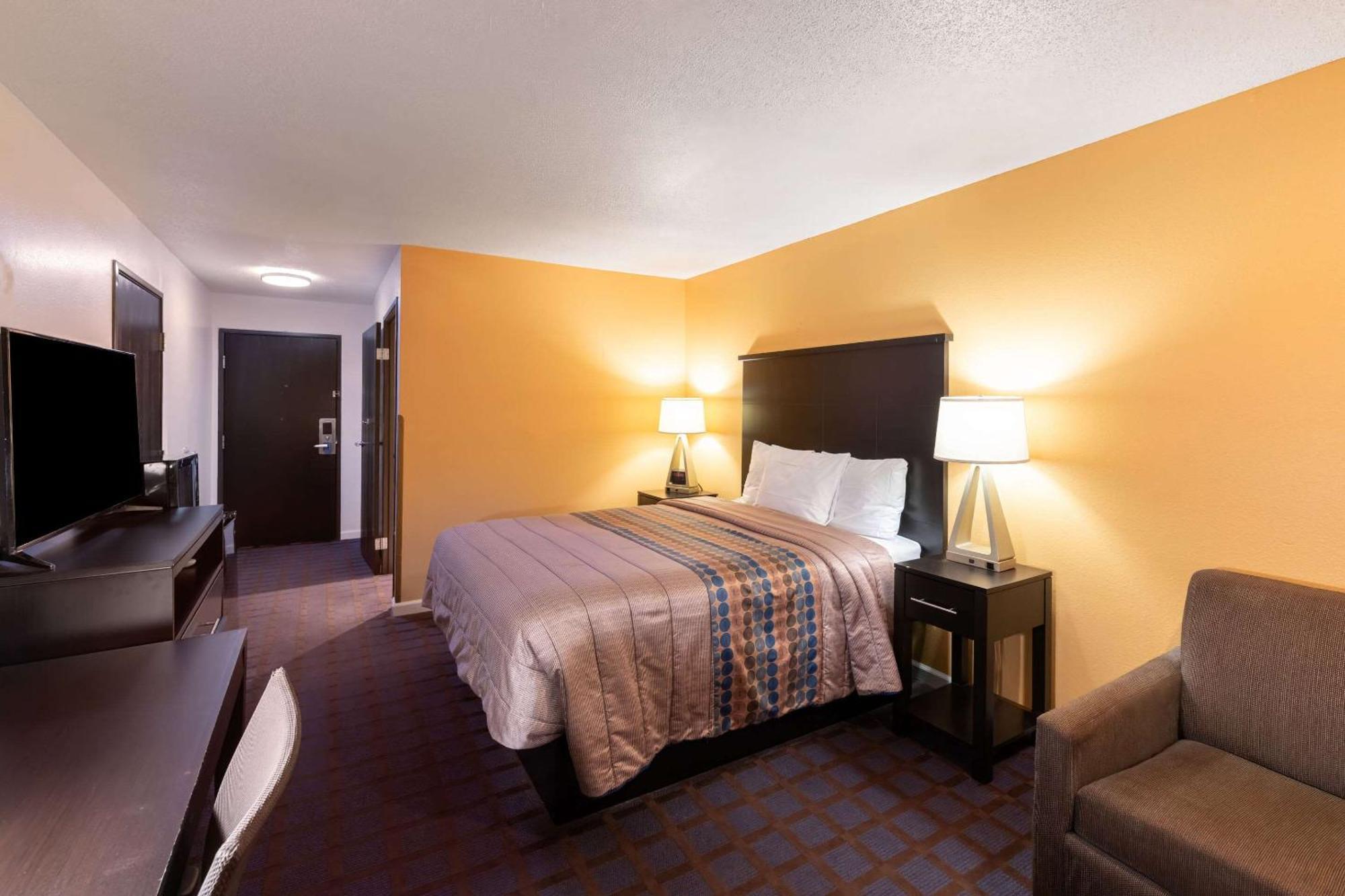 Red Oak Rodeway Inn מראה חיצוני תמונה