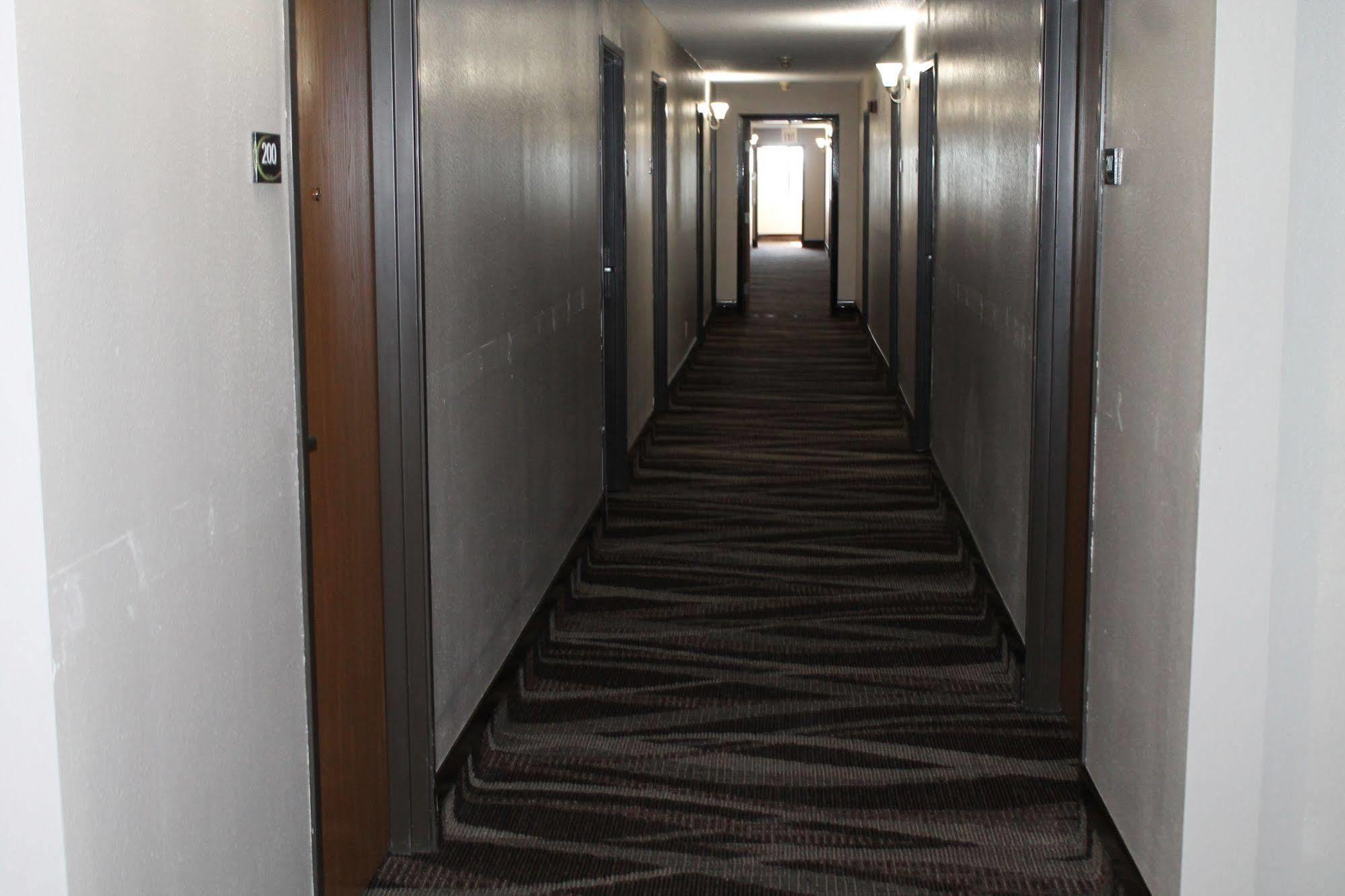 Red Oak Rodeway Inn מראה חיצוני תמונה